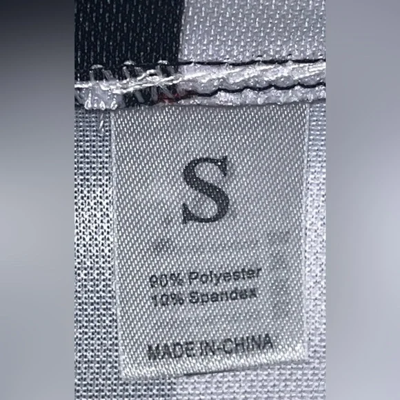 Polo Style Checkered Black and White Long Sleeve Shirt. - Picture 3 of 9